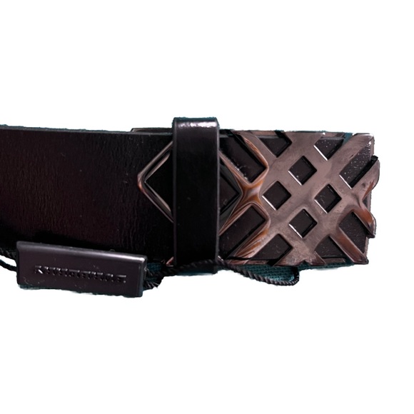 Burberry Black Traditional Leather Belt. Made in Italy. BNWOT - Picture 1 of 5